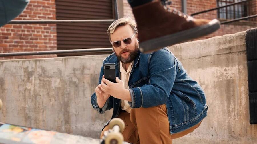 Google pixel 8 selfie camera