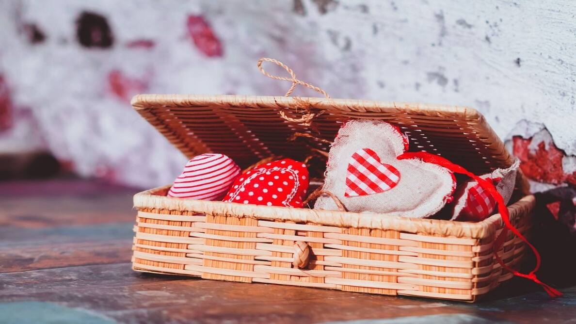 Scammers are using AI to target users on Valentine's Day: How to protect yourself