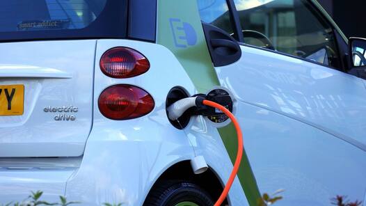 Electric vehicles would be good for your kids' health, says report
