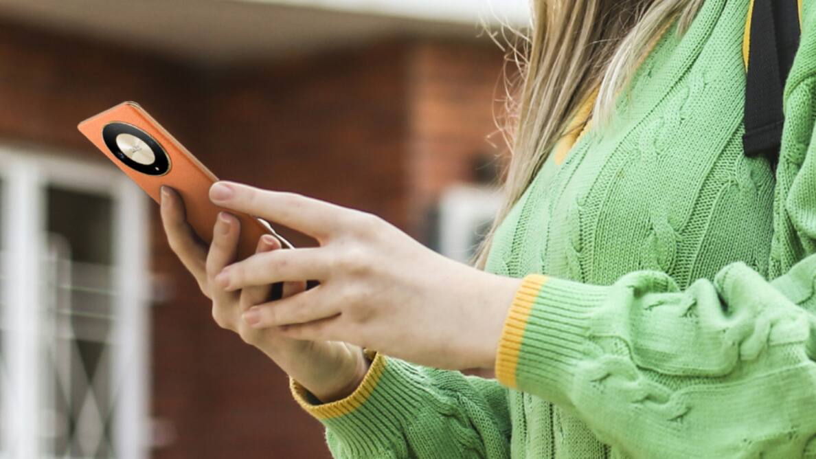 Honor X9b: लॉन्च से पहले फोन का कैमरा हुआ रिवील, कीमत भी हुई लीक