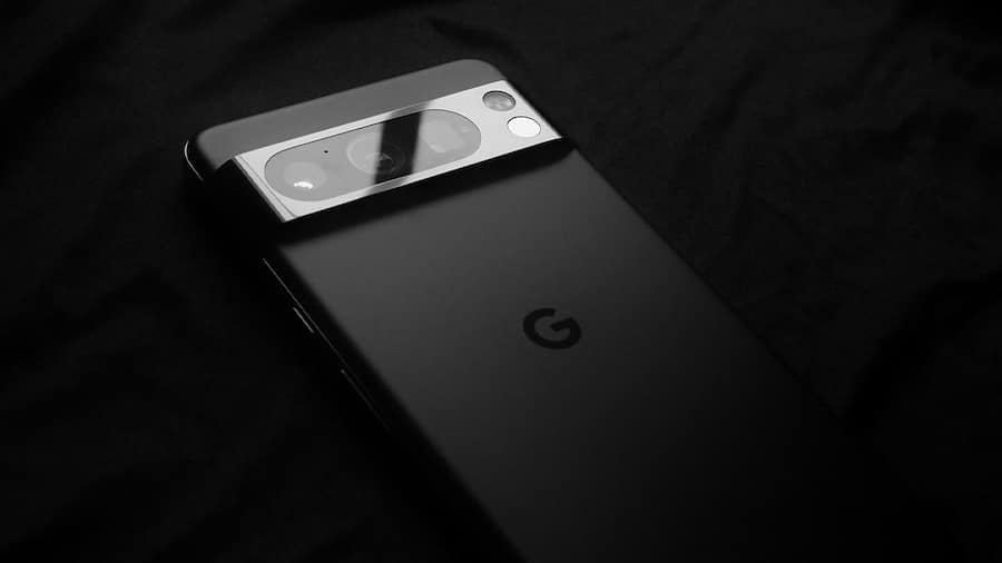 When will Android 15 be available on my smartphone?