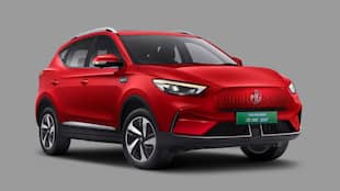 MG ZS EV इलेक्ट्रिक कार का नया वेरिएंट भारत में लॉन्च, इतनी है कीमत
