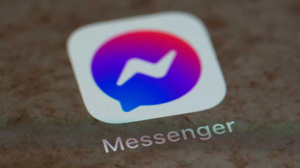 Image - Facebook Messenger (Unsplash)