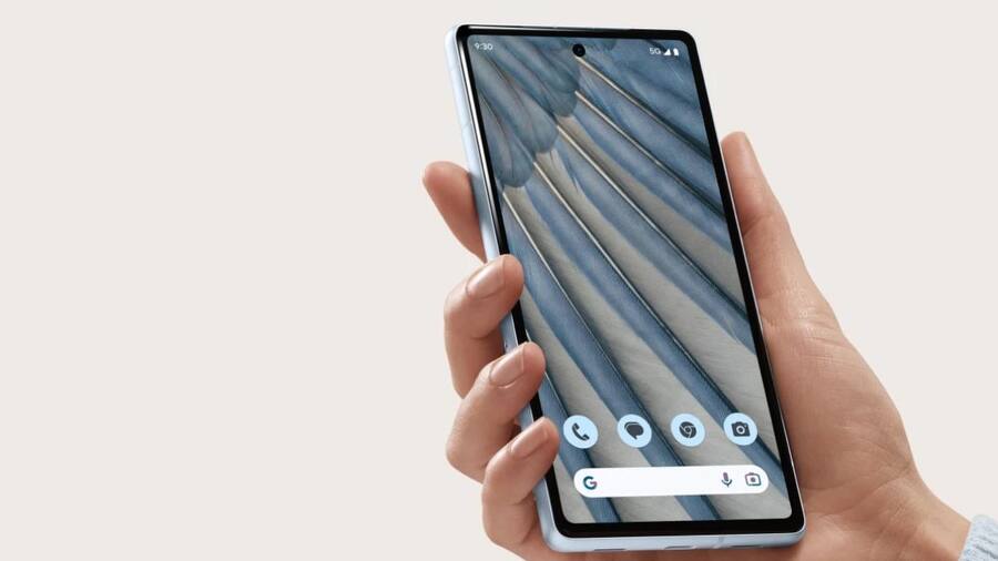 Google Pixel 7a Display