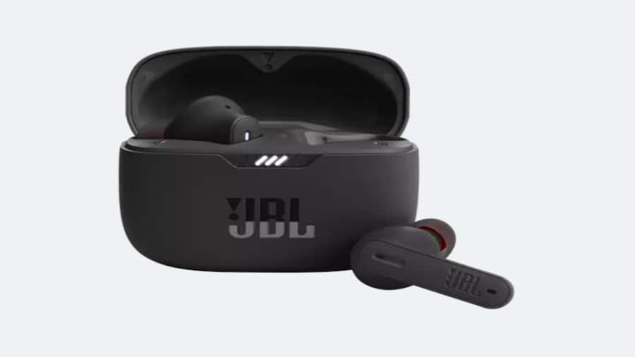 JBL Tune 235NC TWS