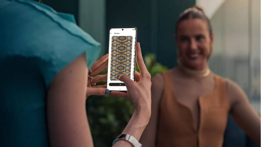 Moro edge 50 pro (1)