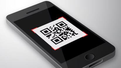 QR Code: चुटकियों में बना सकते हैं खुद से क्यूआर कोड, जानें आसान तरीका