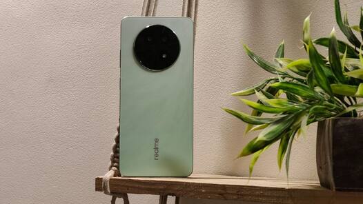 6GB RAM, 5000mAh बैटरी और 50MP कैमरे के साथ आया Realme C65 5G, देखें फर्स्ट लुक