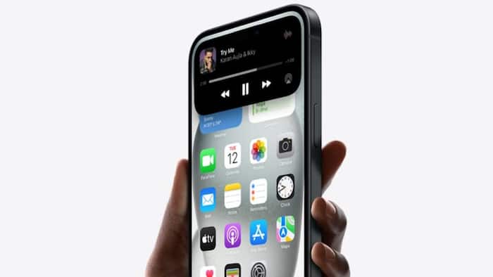 iPhones are selling at discounted prices on Amazon currently.