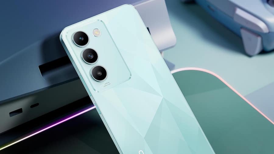 Vivo T3 5G - Rs 19,999