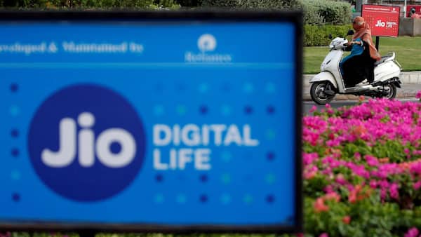 Jio s three month plan Rs 1,198 Jio s three month plan Rs 1,198