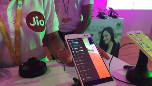 Jio s monthly plan Rs 598 Jio s monthly plan Rs 598