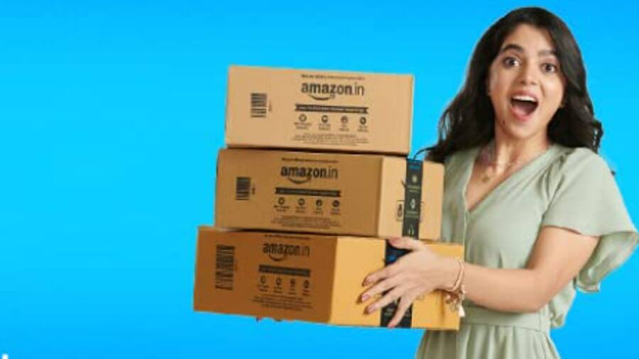 Amazon delivers snake free with Xbox controller in Bengaluru: Watch Video Amazon Prime
