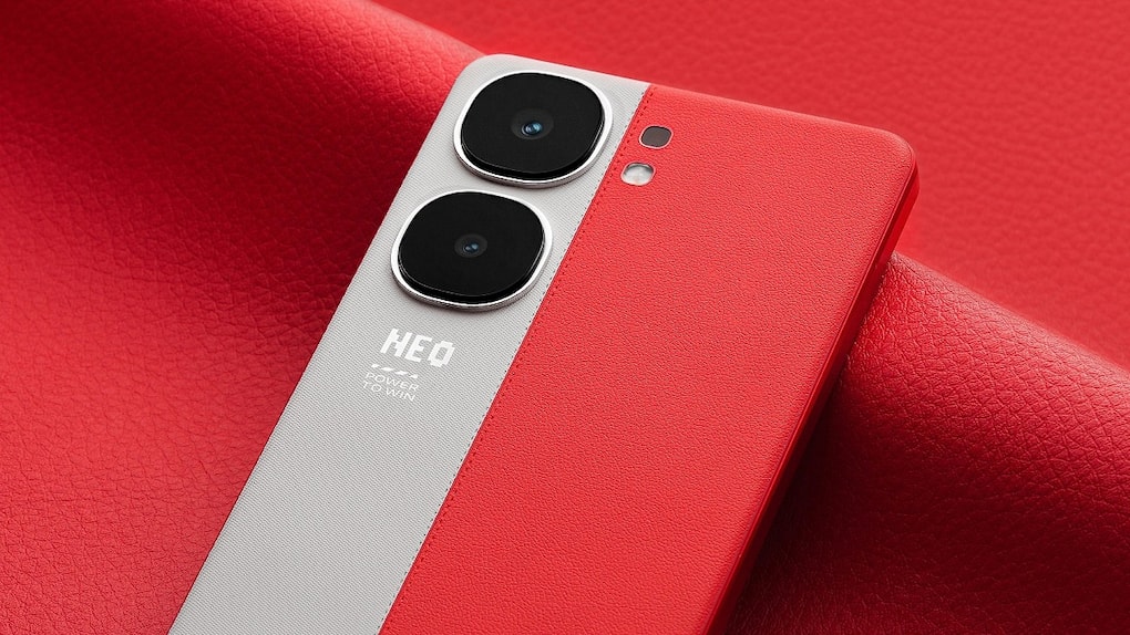 iQOO Neo 9 Pro - Rs 34,999