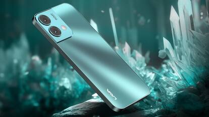 Smartphones Under 8000 on Amazon: 8 हजार से कम में खरीदें ये स्मार्टफोन, 50MP कैमरे के साथ मिलेगी बड़ी बैटरी