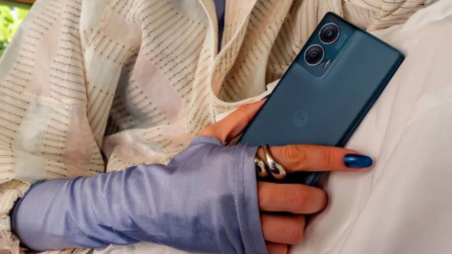 Motorola Edge 50 Fusion शानदार फीचर्स के साथ भारत में हुआ लॉन्च, जानें कीमत Motorola Edge 50 Fusion (1)