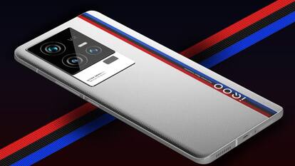 16GB RAM और 120W फास्ट चार्जिंग वाले iQOO 11 5G की 3000 रुपये गिरी कीमत, यहां मिल रही तगड़ी डील