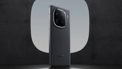 50MP कैमरा और 120W फास्ट चार्जिंग वाले iQOO फोन पर ऑफर की बरसात, सस्ते दाम में बनाएं अपना