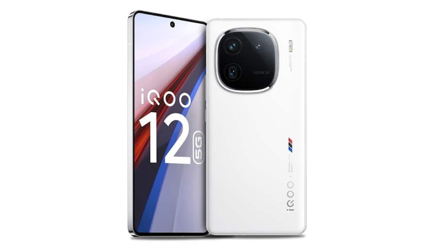 iQOO 12 - Rs 52,999
