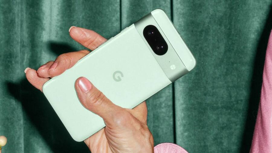 Google Pixel 8 - Rs 75,999