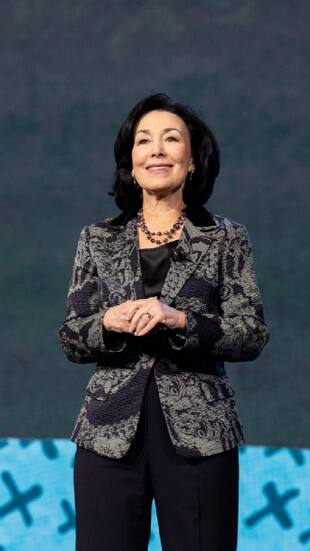 10 Motivational Leadership Quotes by Oracle CEO Safra Catz