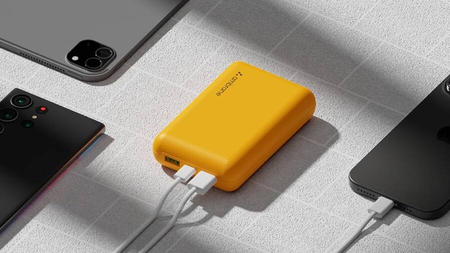 Power Banks under 2000: 2 हजार से कम में खरीदें 20,000mAh वाले पावर बैंक, एक बार 3 फोन कर पाएंगे चार्ज Ambrane Mini Power Bank