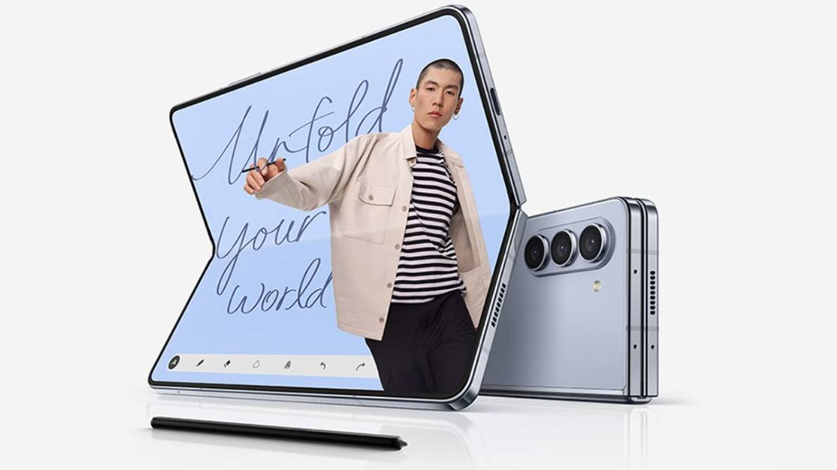 Amazon deals: फोल्डेबल स्मार्टफोन पर भारी छूट, स्टॉक खत्म होने से पहले कर लें ऑर्डर