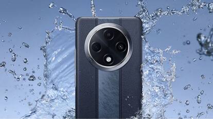 Amazon Deal: मानसून में बेस्ट रहेंगे ये Waterproof स्मार्टफोन, बारिश के पानी से भी नहीं होंगे खराब