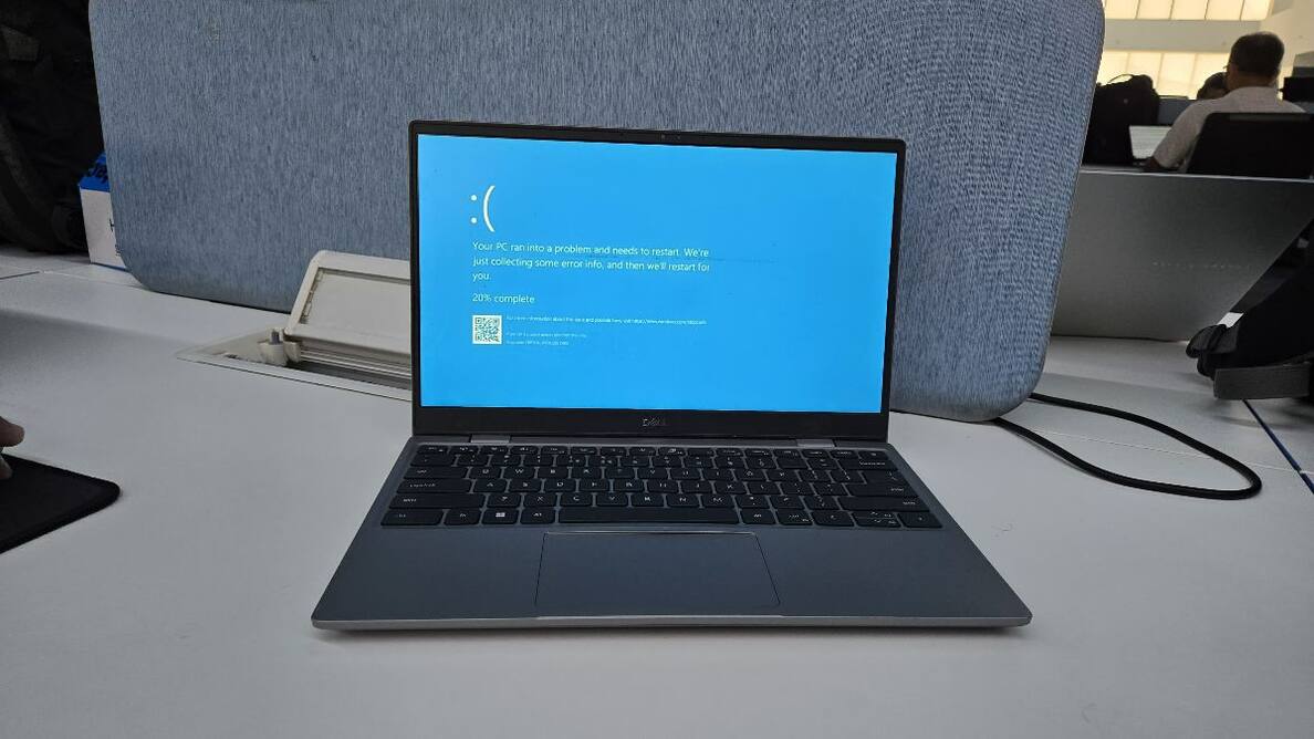 Microsoft Outage: आखिर क्या है Blue Screen of Death? क्या सच में इसका दिखना है खतरे की घंटी