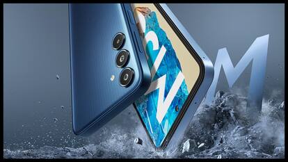 6000mAh धाकड़ बैटरी और 50MP कैमरा के साथ Samsung Galaxy M35 5G भारत में लॉन्च, तस्वीरों में देखें First Look