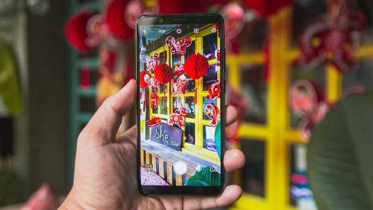 Top new camera phones to buy for under Rs 50,000