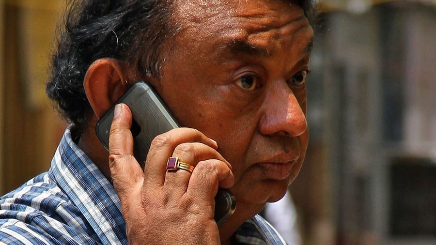 New SIM card rules come into effect from July 1: Details TRAI has implemented new SIM card swap rules.