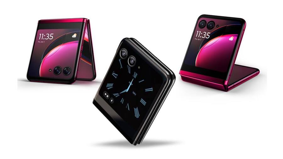 Motorola Razr 40 Ultra gets a Rs 50,000 discount in Amazon Prime Day Motorola Razr 40 Ultra was launched last year.