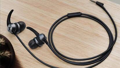 Amazon deals: Best offers on wired earphones under Rs 500