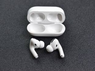 Your AirPods To Get Smarter Battery Alerts With iOS 26 Update