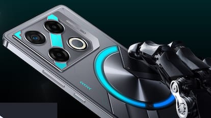 Amazon Great Freedom Festival Sale: 108MP कैमरे वाले फोन कम दाम में लाएं घर, मिल रहे छप्परफाड़ ऑफर