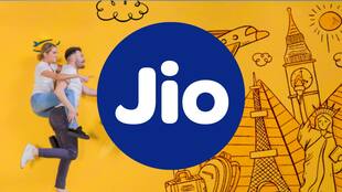 Jio ने नए इंटरनेशनल रोमिंग पैक किए लॉन्च, विदेश में मिलेगा कॉलिंग-इंटरनेट का मजा