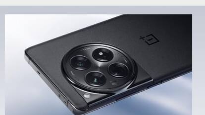 100W फास्ट चार्जिंग वाले OnePlus 12 फोन खरीदने का बढ़िया मौका, मिल रहा 7000 रुपये का Discount