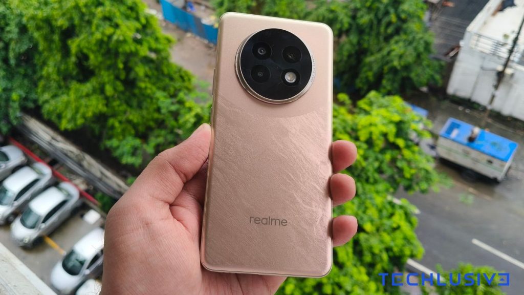 Realme 13 plus back 2