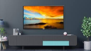 Amazon Kickstarter Freedom Sale: 15000 से 16000 के टीवी 7000 से भी कम में लाएं घर, दोबारा नहीं मिलेगी ऐसी डील