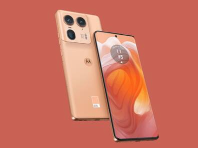 50MP सेल्फी कैमरा वाला Motorola Edge 50 Ultra 5G फोन हुआ सस्ता, जानें नई कीमत
