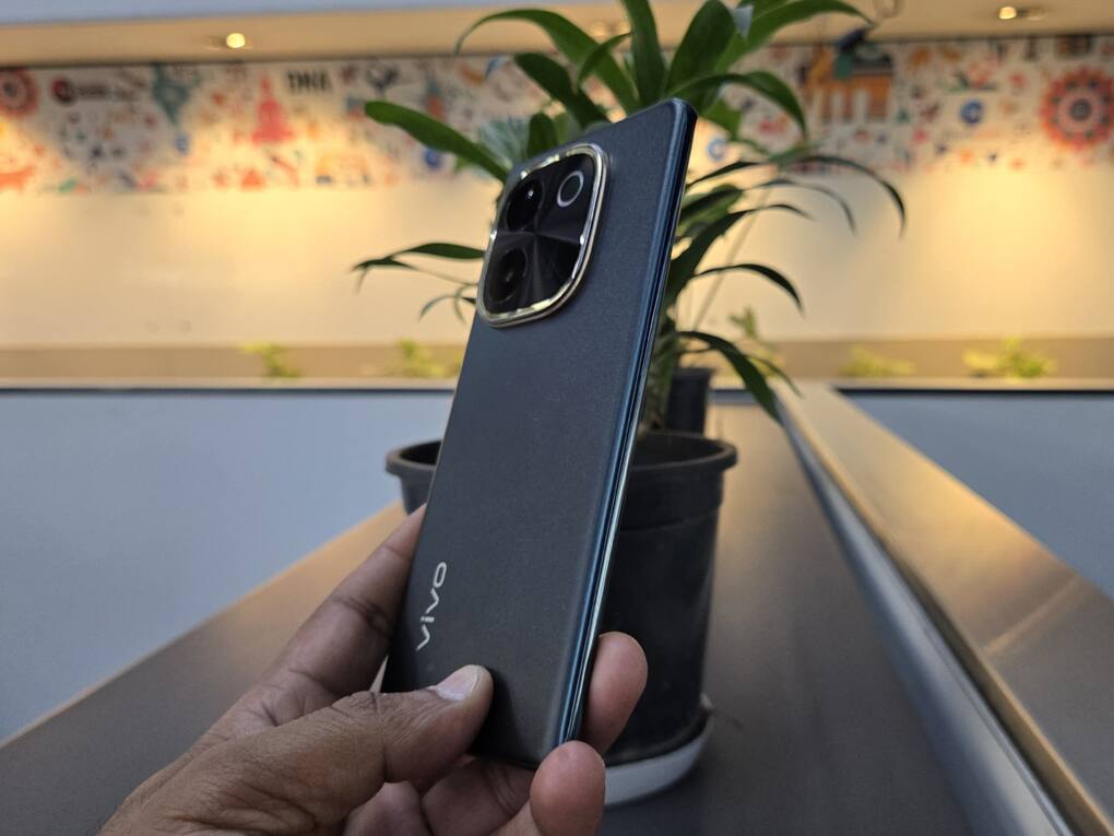 Vivo T3 Pro 5G (7)