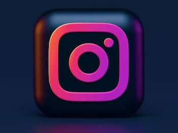 Streamline Your Insta Game: Post Stories Without Opening the App