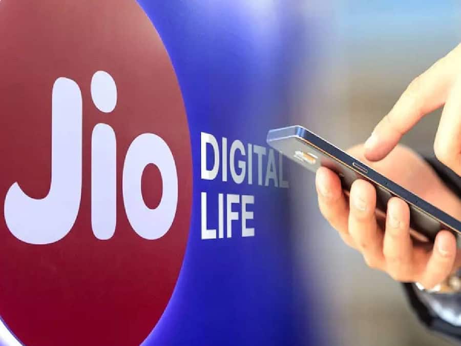 Reliance Jio Plans with OTT Subscriptions Under Rs 2000 jio