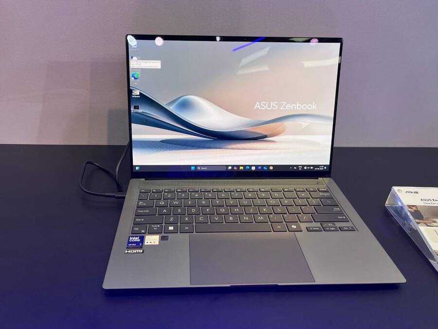 Asus Zenbook S14 की प्री-बुकिंग शुरू, मिल रहा हजारों रुपये का बेनिफिट ASUS Zenbook S14