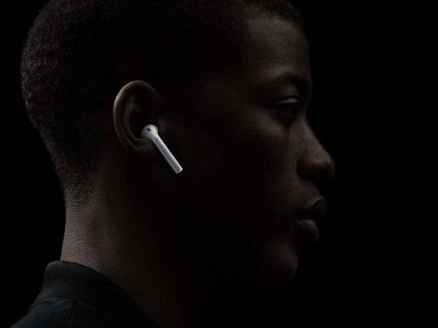 Apple AirPods (2nd Generation)