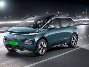 MG Windsor EV launched in India at a price of Rs 9.99 lakhs