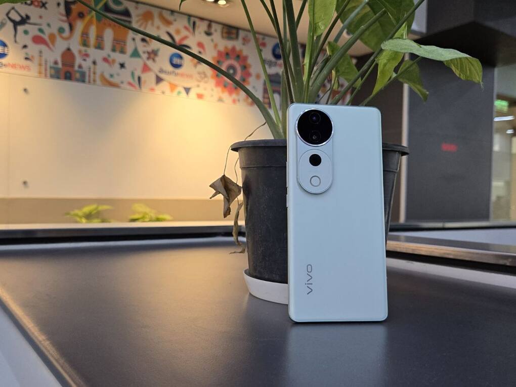 Vivo T3 Ultra 5G (7)