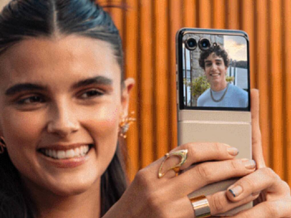 motorola razr 50