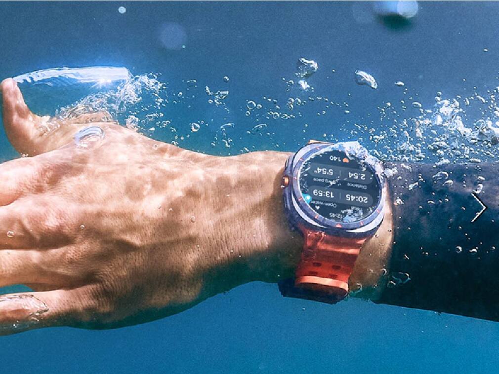 Looking For a Premium Smartwatch Under Rs 60,000? Check Out Top Picks in June 2025 With Price in India and Features